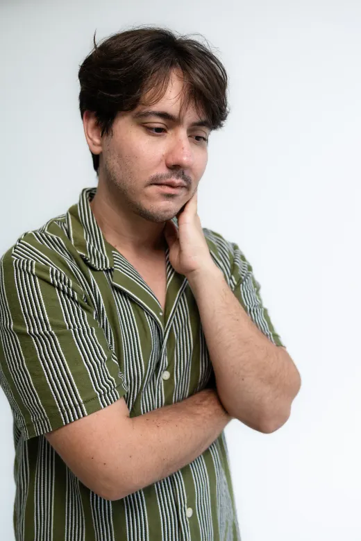 Retrato de Leonel em estúdio